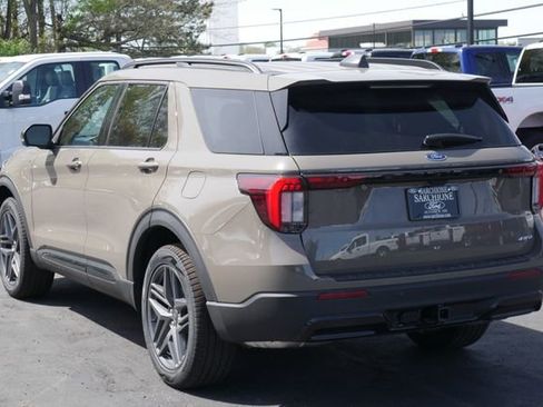 New 2026 Ford Explorer ST-Line AWD/4WD image 10