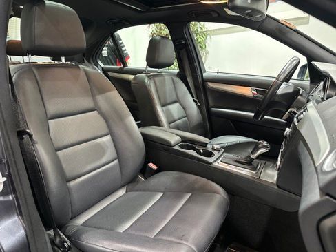 Used 2013 Mercedes-Benz C 250 Sedan image 43