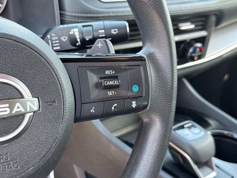 Certified 2023 Nissan Rogue SV AWD/4WD image 31
