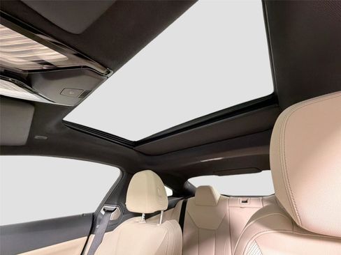 Certified 2026 BMW 430i Coupe w/ M Sport Package RWD image 21