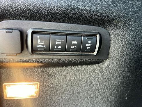 Used 2017 Ford Explorer Sport AWD/4WD image 37