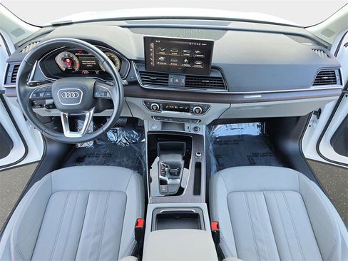 Certified 2022 Audi Q5 2.0T Premium Plus w/ Premium Plus Package image 35