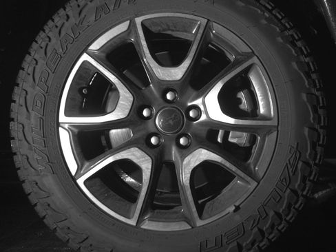 Used 2025 Jeep Compass Trailhawk image 13