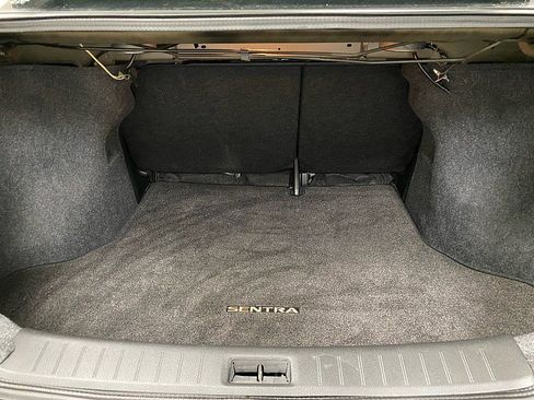 Used 2017 Nissan Sentra S image 12