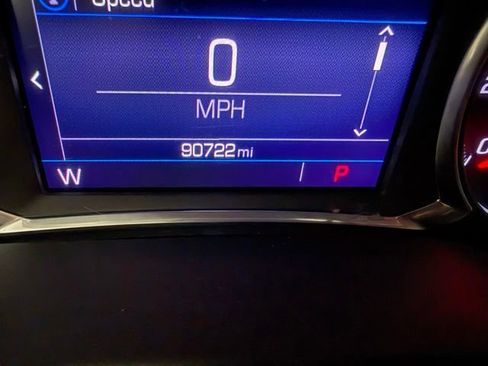 Used 2021 GMC Acadia SLE w/ Elevation Edition image 22