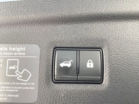Certified 2023 INFINITI QX50 Sensory AWD/4WD image 23