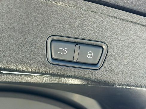 Used 2023 Maserati Grecale GT AWD/4WD image 14