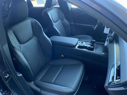 Used 2025 Lexus RX 350 Premium image 25