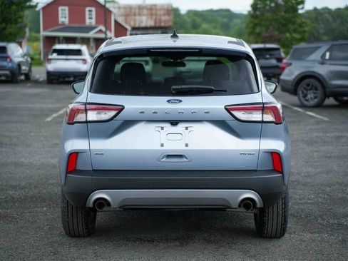 Used 2022 Ford Escape SE w/ Convenience Package AWD/4WD image 6