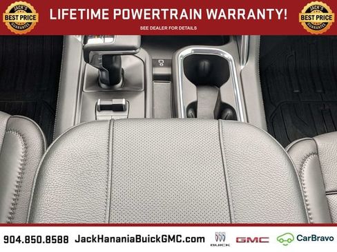 Used 2024 GMC Sierra 1500 Denali w/ Technology Package AWD/4WD image 18