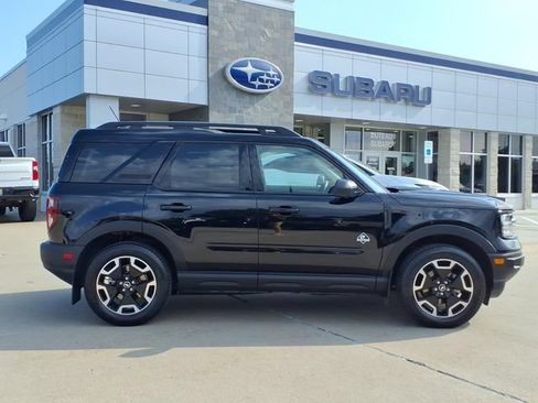 Used 2023 Ford Bronco Sport Outer Banks w/ Tech Package AWD/4WD image 4