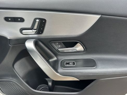 Used 2021 Mercedes-Benz A 220 image 31