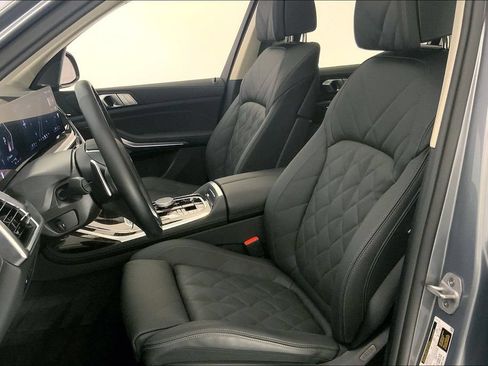 Used 2026 BMW X7 xDrive40i AWD/4WD image 13