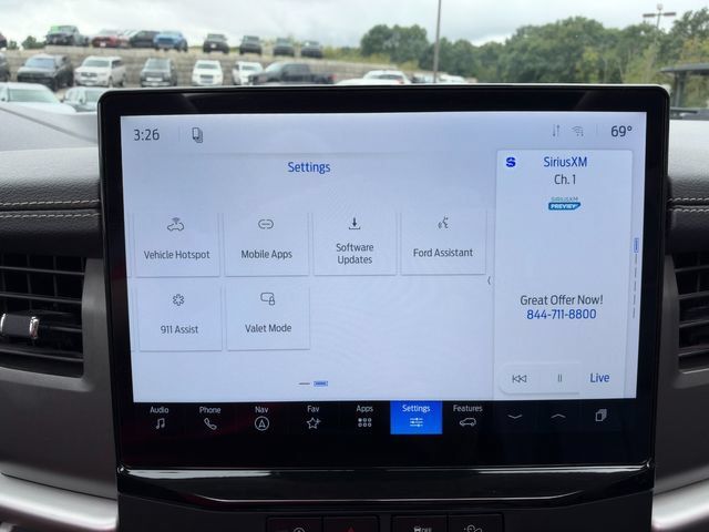 Used 2024 Ford Expedition XLT AWD/4WD image 30