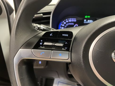 Used 2022 Hyundai Santa Cruz SEL image 17