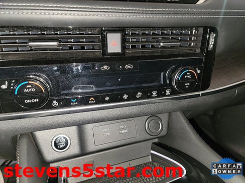 Used 2021 Nissan Rogue Platinum image 16