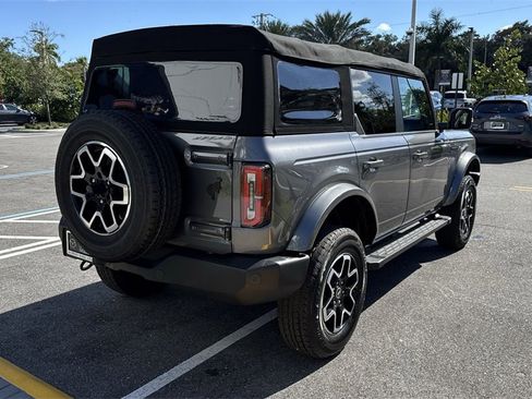 Used 2023 Ford Bronco Outer Banks image 4