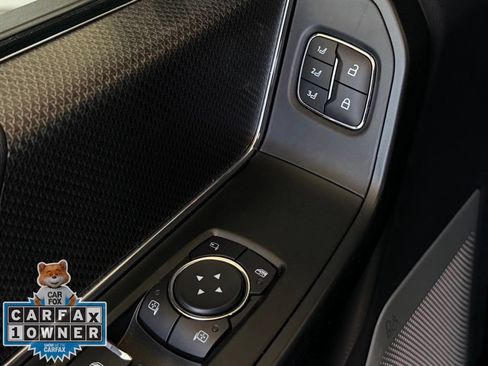 Used 2025 Ford F150 Raptor AWD/4WD image 29