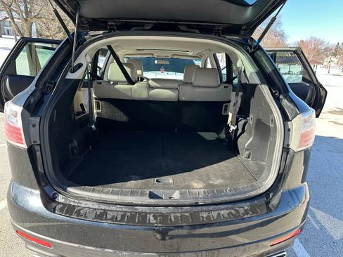 Used 2011 MAZDA CX-9 Touring w/ Moonroof & Bose Audio Pkg image 15