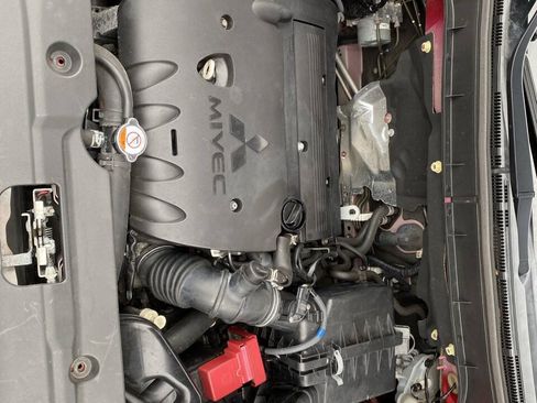 Used 2019 Mitsubishi Outlander Sport LE FWD image 31