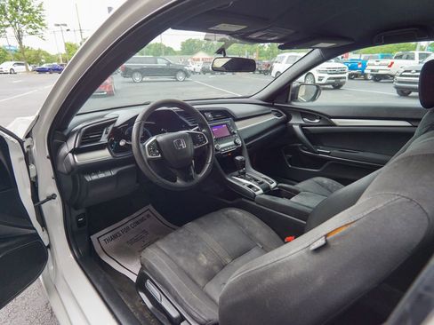 Used 2019 Honda Civic LX image 9