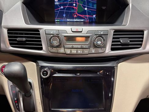 Used 2015 Honda Odyssey EX-L image 3
