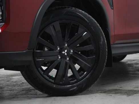 New 2026 Mitsubishi Outlander Sport LE image 3