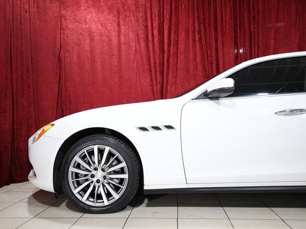 Used 2017 Maserati Quattroporte S RWD image 5