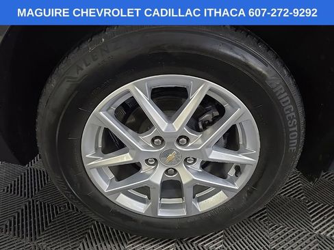 Used 2022 Chevrolet Equinox LT AWD/4WD image 13