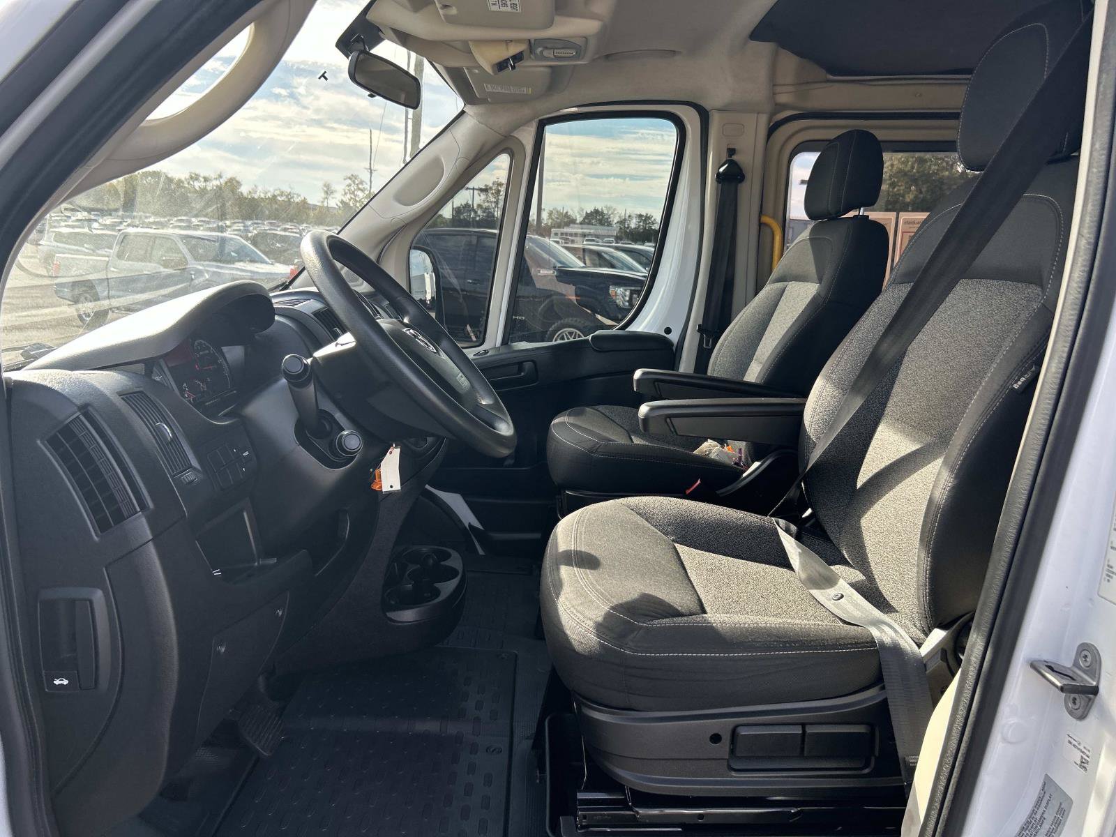 Used 2017 RAM ProMaster 1500 w/ Interior Convenience Group FWD image 32