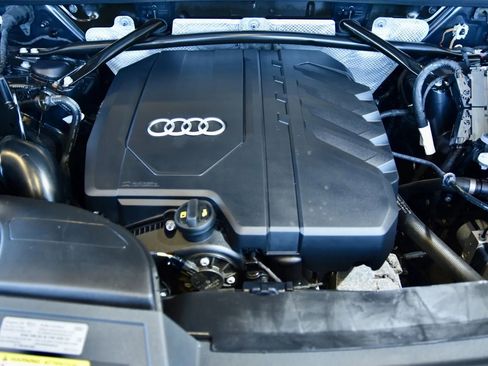 Used 2022 Audi Q5 2.0T Premium Plus w/ Premium Plus Package AWD/4WD image 29