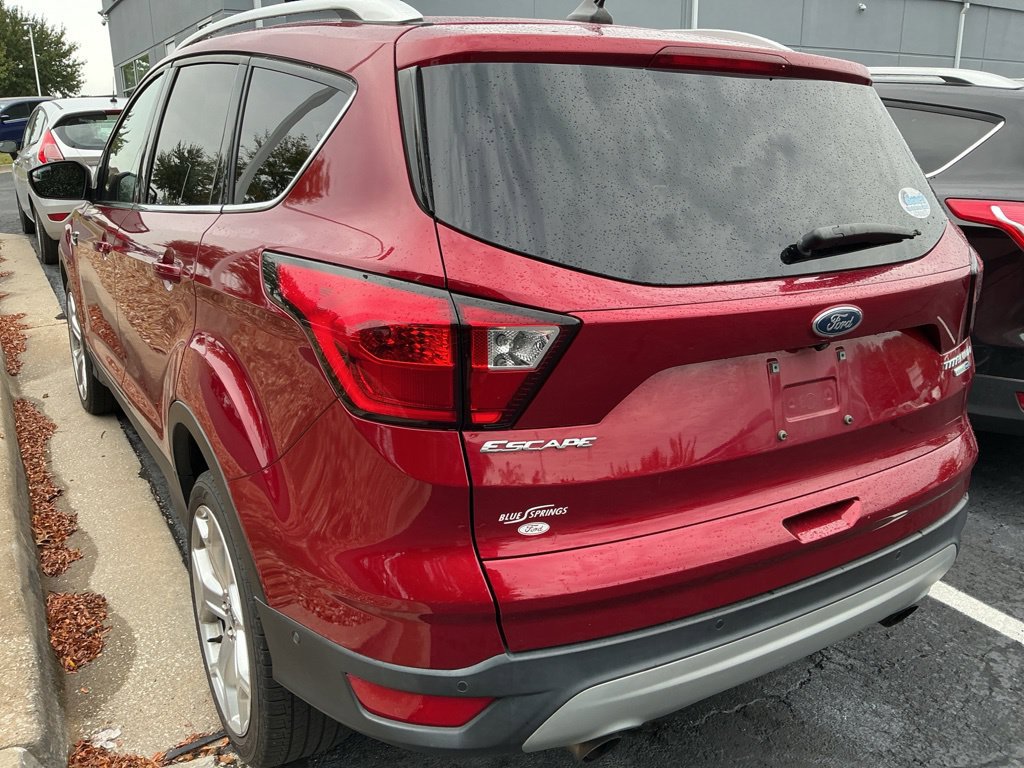 Used 2019 Ford Escape Titanium AWD/4WD image 5