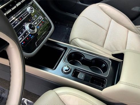 Used 2020 Lincoln Corsair Reserve w/ Elements Package image 13