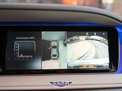 Used 2015 Mercedes-Benz S 550 Sedan w/ Sport Package w/ Sport Package image 32