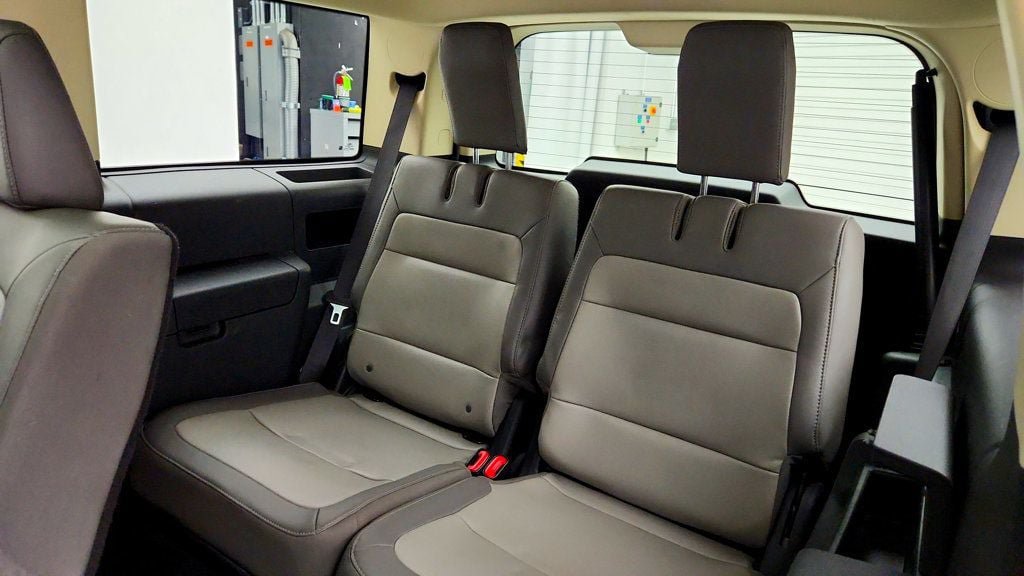Used 2019 Ford Flex SEL w/ Equipment Group 202A AWD/4WD image 21