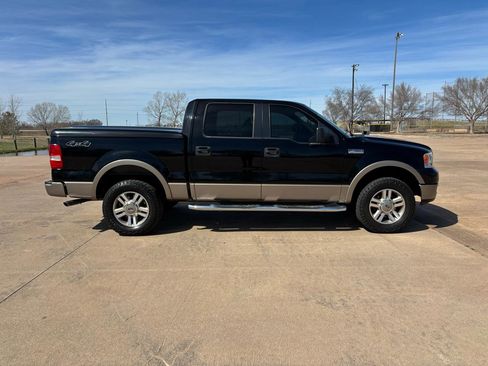 Used 2005 Ford F150 XLT image 26