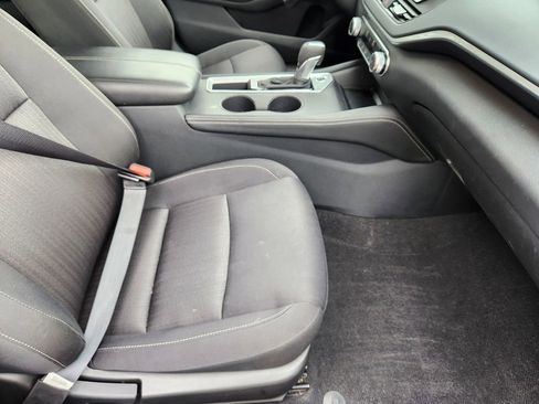 Used 2023 Nissan Altima 2.5 S image 12