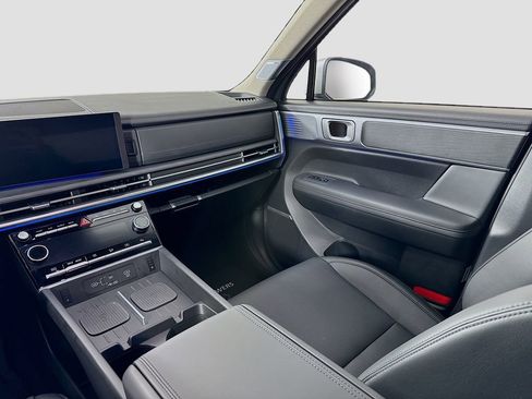 Certified 2026 Hyundai Santa Fe Limited image 25