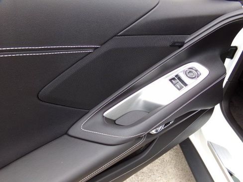 Used 2023 Chevrolet Corvette Stingray Coupe image 20