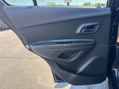 Used 2020 Chevrolet Trax LS w/ Tint and Cruise Package image 17