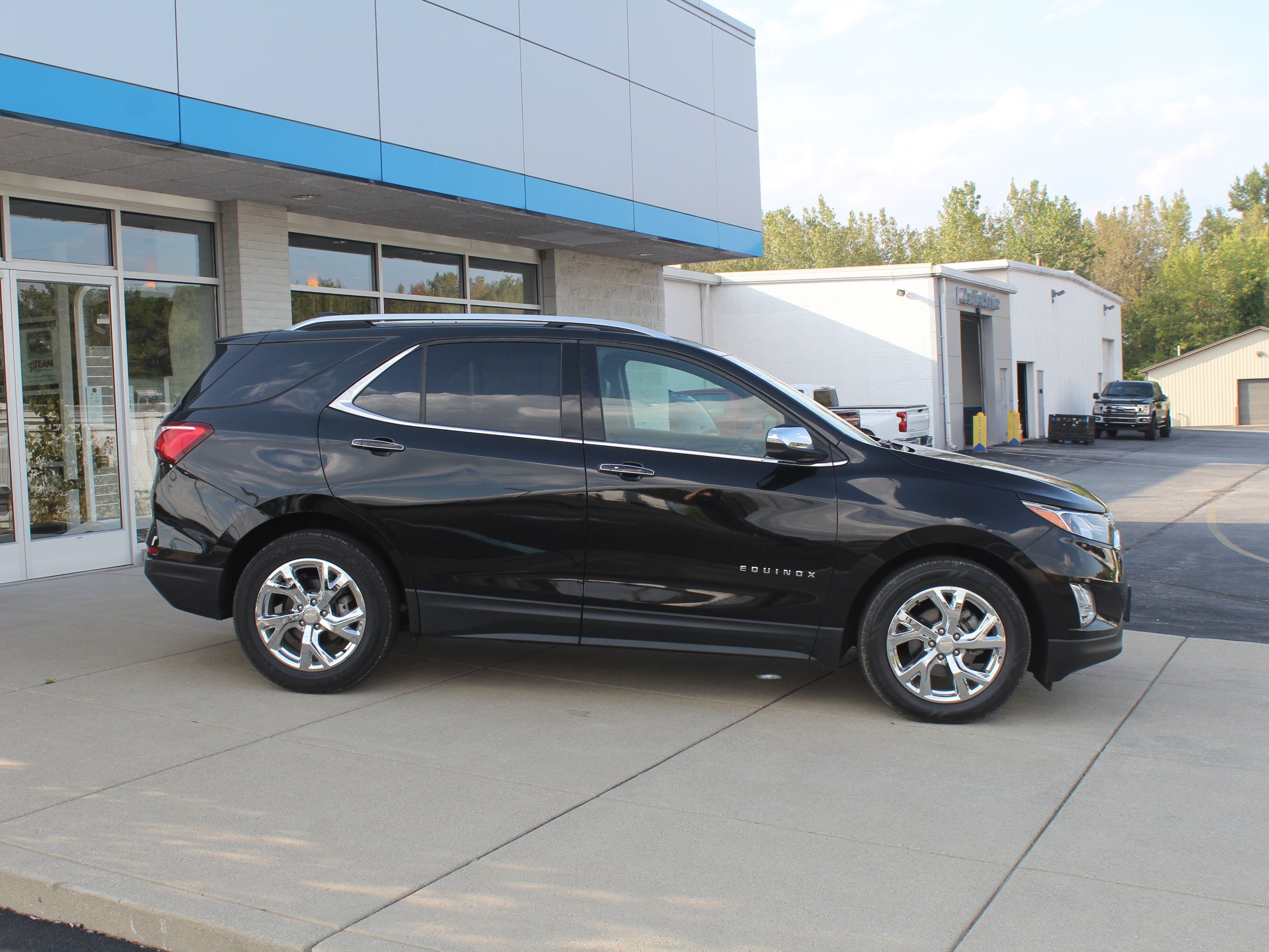 Used 2021 Chevrolet Equinox Premier FWD image 6
