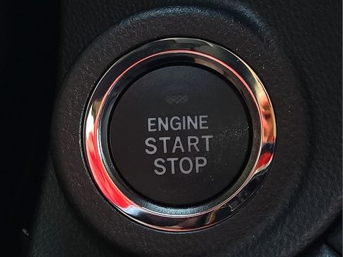 Certified 2025 Subaru Outback Premium image 17