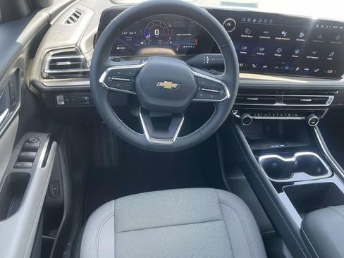 New 2026 Chevrolet Traverse LT FWD image 11