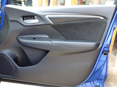 Used 2016 Honda Fit EX image 44