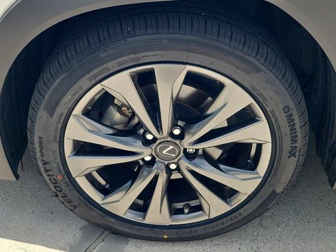 Used 2019 Lexus UX 200 F Sport w/ F Sport Premium Package FWD image 7