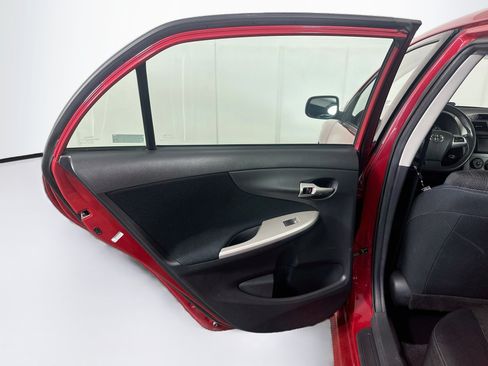 Used 2012 Toyota Corolla S FWD image 23