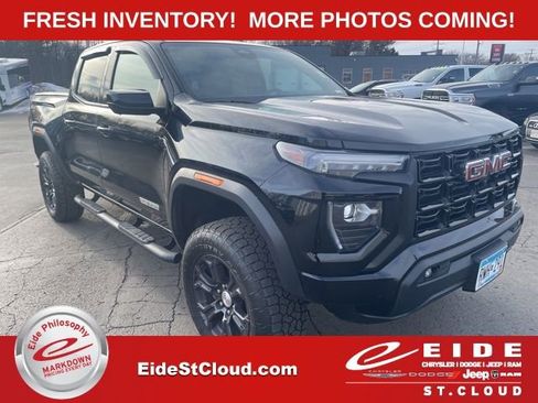 Used 2024 GMC Canyon Elevation w/ Elevation Premium Package image 1