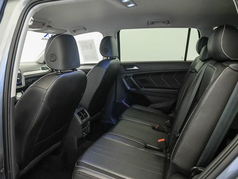 Used 2024 Volkswagen Tiguan Wolfsburg Edition FWD image 19