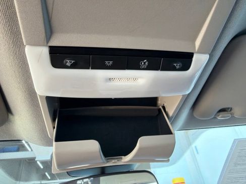 Used 2025 Nissan Sentra S FWD image 21