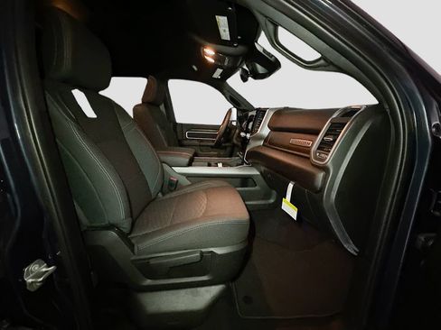 New 2026 RAM 2500 Big Horn AWD/4WD image 33